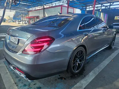 Mercedes-Benz S-Class 2018, 113000 км, за 43273.76 USD