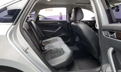 Volkswagen Passat 2014, 90719 км, за 3277.72 USD - фото 12