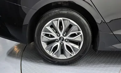 Kia K5 2021, 58798 км, за 15791.21 USD