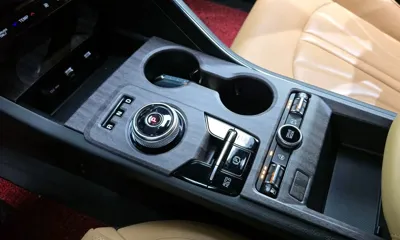 Kia K5 2021, 58798 км, за 15791.21 USD - фото 9