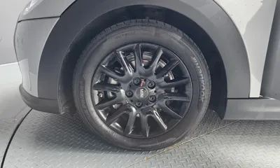 MINI Cooper 2024, 8760 км, за 19233.29 USD