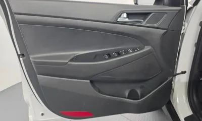 Hyundai Tucson 2019, 176152 км, за 8861.76 USD - фото 24