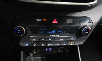 Hyundai Tucson 2019, 176152 км, за 8861.76 USD - фото 31