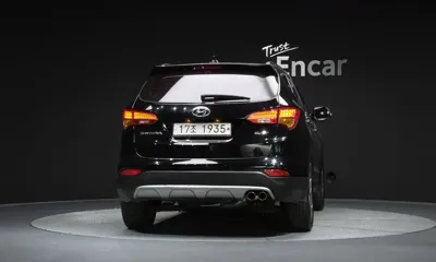 Hyundai Santafe 2015, 231025 км, за 3893.91 USD