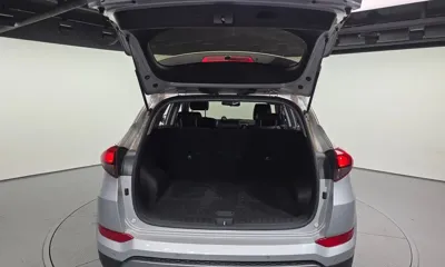 Hyundai Tucson 2018, 159852 км, за 5333.07 USD - фото 20