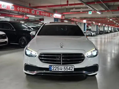 Mercedes-Benz E-Class 2021, 52500 км, за 23767.65 USD