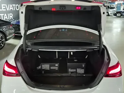Mercedes-Benz E-Class 2021, 52500 км, за 23767.65 USD