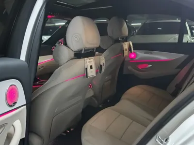 Mercedes-Benz E-Class 2021, 52500 км, за 23744.49 USD - фото 11