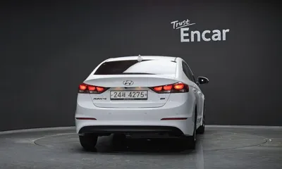 Hyundai Avante 2016, 85785 км, за 4951.14 USD