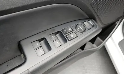 Hyundai Avante 2016, 85785 км, за 4944.06 USD - фото 19