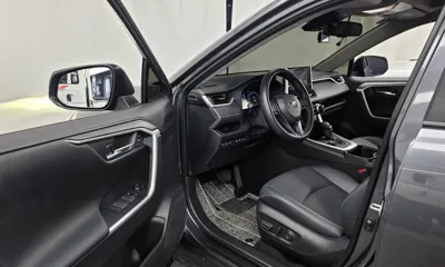 Toyota RAV4 2025, 31155 км, за 27315.92 USD - фото 10