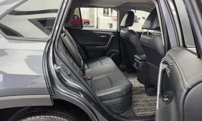 Toyota RAV4 2025, 31155 км, за 27315.92 USD - фото 12
