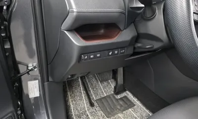 Toyota RAV4 2025, 31155 км, за 27315.92 USD - фото 17