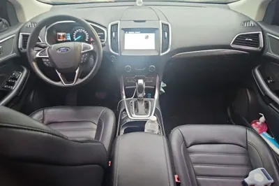 Ford Edge 2017, 139300 км, за 8417 USD - фото 9