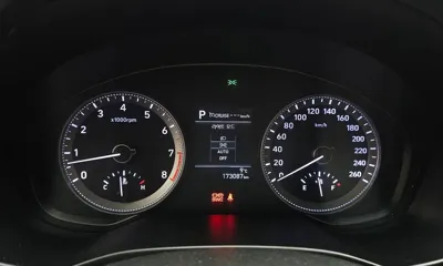Hyundai Grandeur 2017, 173087 км, за 6423.84 USD - фото 8