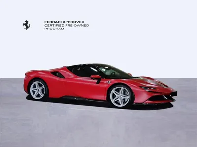 Ferrari SF90 2022, 4640 км, за 367840.11 USD