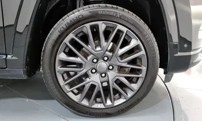 Jeep Compass 2022, 68526 км, за 13465.58 USD