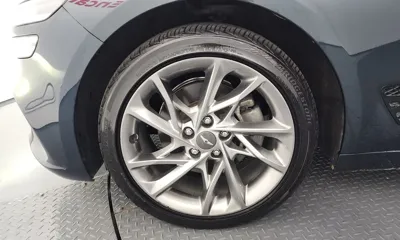 Genesis G70 2021, 93256 км, за 17001.44 USD