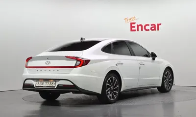Hyundai Sonata 2020, 104999 км, за 10699.75 USD