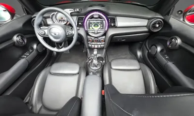 MINI Cooper Convertible 2018, 63715 км, за 8391.89 USD - фото 7