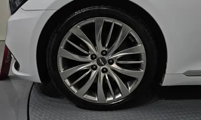Genesis G80 2019, 79543 км, за 17759.58 USD
