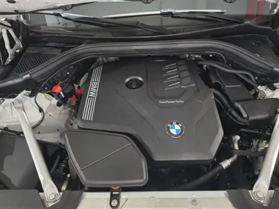 BMW X4 2025, 4277 км, за 43980.57 USD - фото 6
