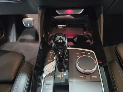 BMW X4 2025, 4277 км, за 43980.57 USD - фото 9