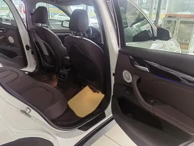 BMW X1 2021, 60900 км, за 14213.97 USD - фото 6