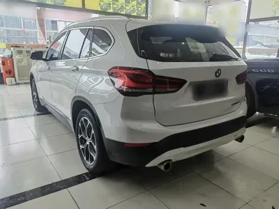 BMW X1 2021, 60900 км, за 14213.97 USD - фото 12