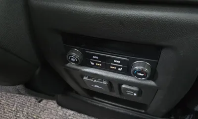 ChevroletGMDaewoo Traverse 2021, 48710 км, за 16880.78 USD - фото 18