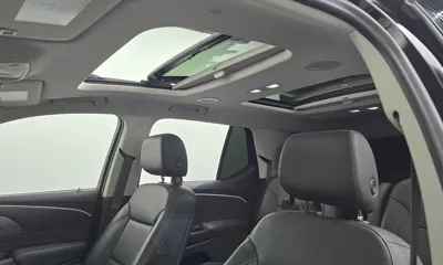ChevroletGMDaewoo Traverse 2021, 48710 км, за 16880.78 USD - фото 19