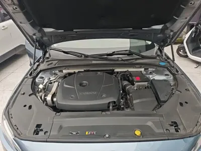 Volvo S90 2020, 66700 км, за 21541.48 USD - фото 20