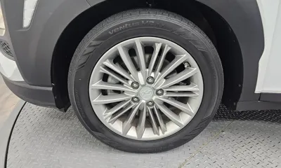 Hyundai Kona 2020, 110577 км, за 9035.95 USD