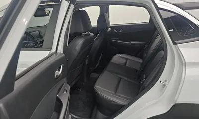 Hyundai Kona 2020, 110577 км, за 9035.95 USD - фото 12