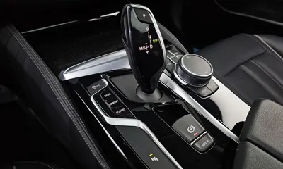 BMW 5-Series 2019, 77755 км, за 15923.35 USD - фото 9