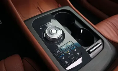 Kia K8 2025, 16405 км, за 28623.5 USD - фото 9