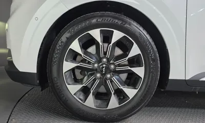Kia Canival 2023, 147645 км, за 15688.59 USD