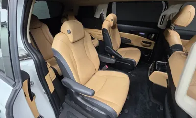 Kia Canival 2023, 147645 км, за 15688.59 USD - фото 36