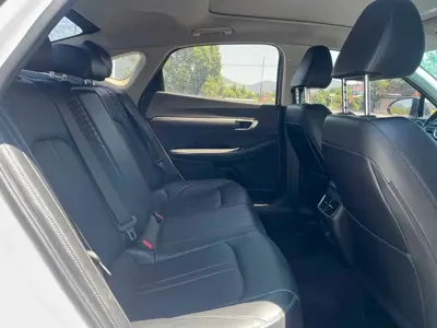 Hyundai Sonata 2021, 73000 км, за 9637.84 USD