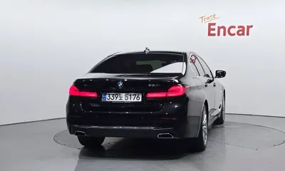 BMW 5-Series 2023, 31290 км, за 25352.65 USD - фото 4