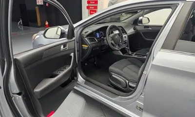Hyundai Sonata 2015, 72620 км, за 5665.17 USD - фото 11