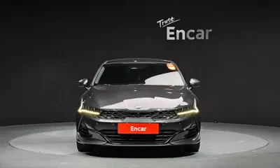 Kia K5 2020, 108061 км, за 11074.92 USD