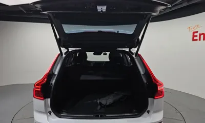 Volvo XC60 2021, 104545 км, за 21737.69 USD - фото 20