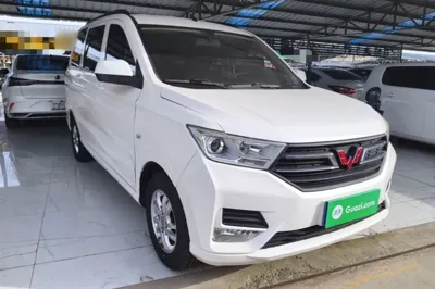 Wuling Hongguang 2019, 75200 км, за 5973 USD - фото 12