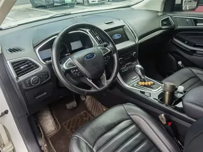 Ford Edge 2017, 87000 км, за 7377.96 USD