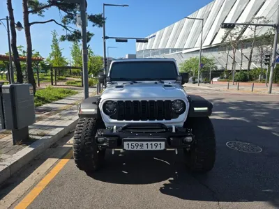 Jeep Wrangler · 2020 год