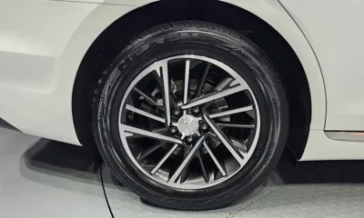 Hyundai Grandeur 2020, 62315 км, за 14260.59 USD