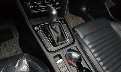 Volkswagen Passat 2021, 73434 км, за 18800.43 USD - фото 9