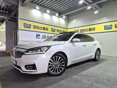 Kia K7 2017, 94206 км, за 8261.78 USD
