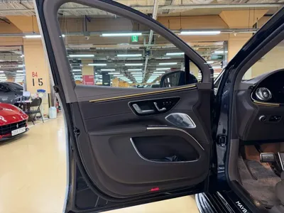 Mercedes-Benz EQS 2024, 10400 км, за 136612.14 USD - фото 8